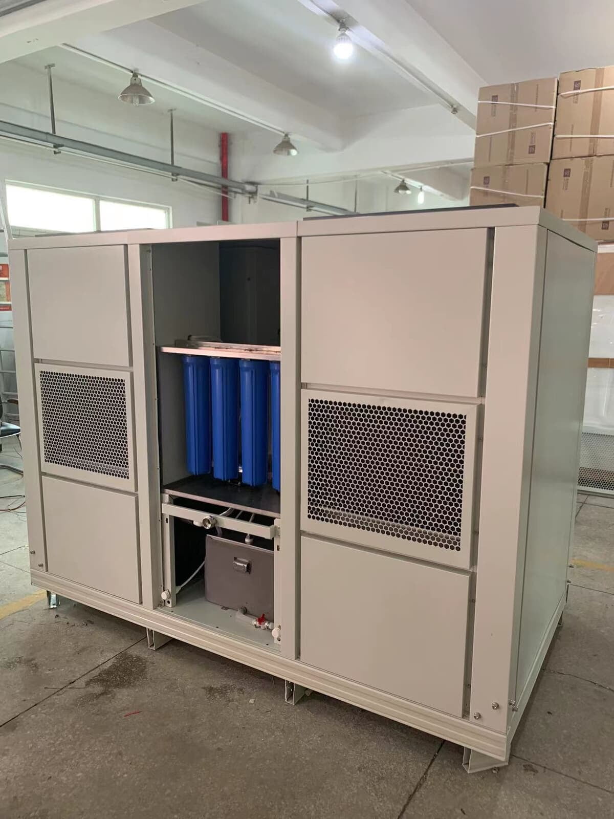 Outdoor industrial air water generator 1000 litres